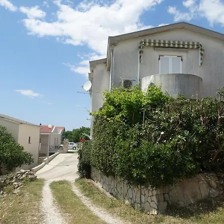 Galeb Daire *